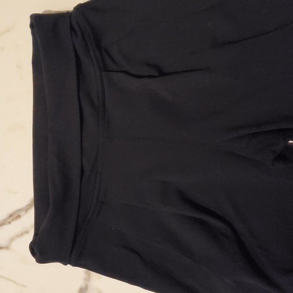 Lululemon Ballet Tights, Loose fit with Feet Cover - Picture 6 of 9